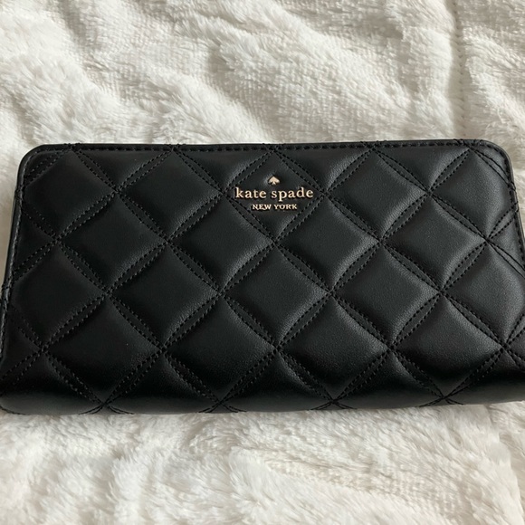 kate spade Accessories - Black, new Kate Spade Continental Wallet